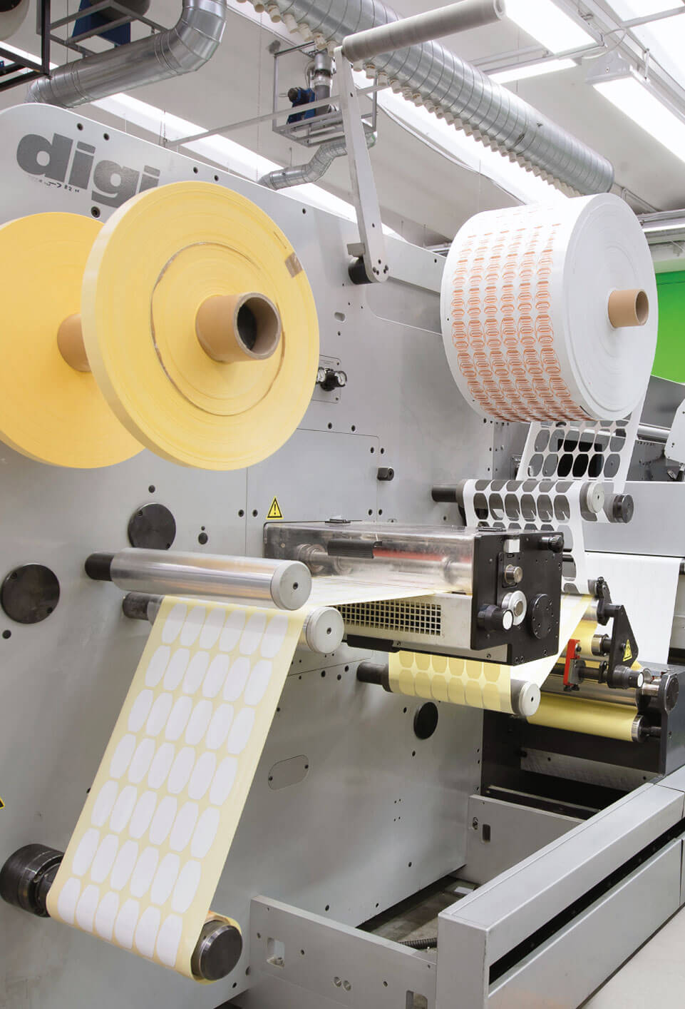 Neri Labels - Dalle etichette adesive multistrato alle etichette adesive peel-off: il tuo partner per la stampa - mobile